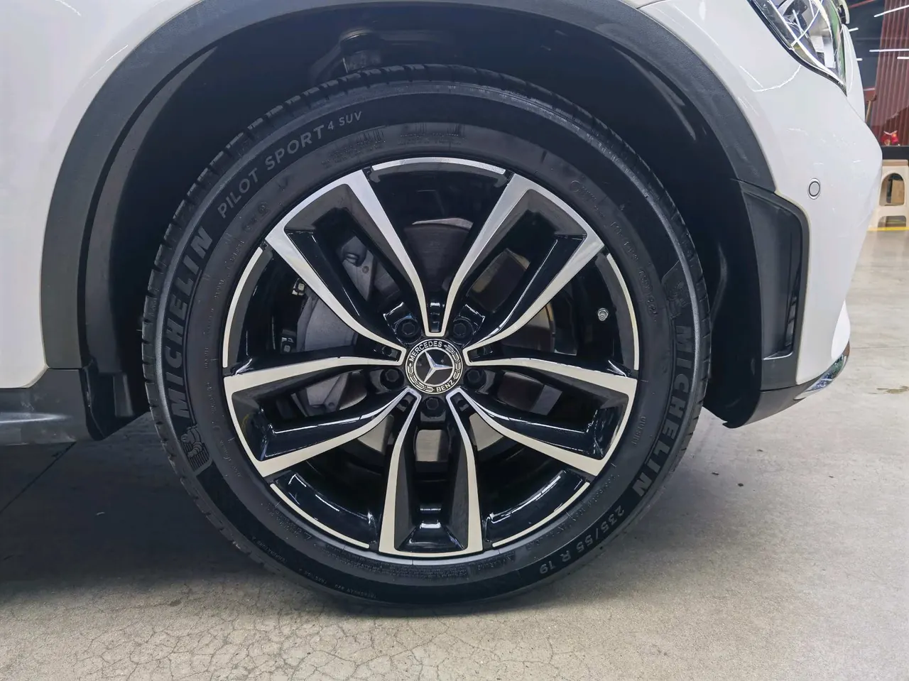 Mercedes Benz 2020 GLC 300 L 4MATIC 2.0T Dynamic (Modified) Automatic Gear 16
