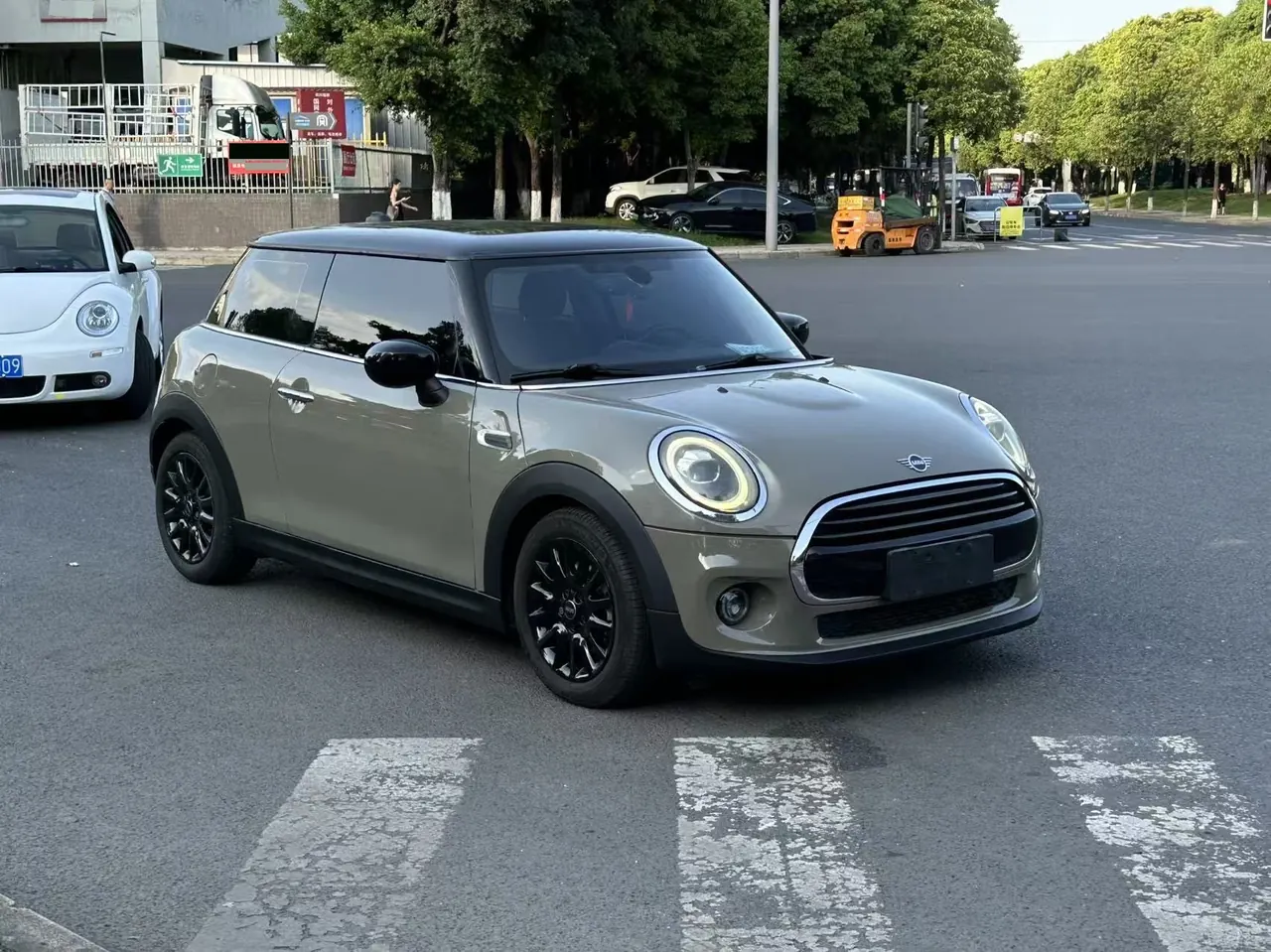 MINI Mini (Imported) 2020 Mini Cooper 1.5T Classic Auto 3