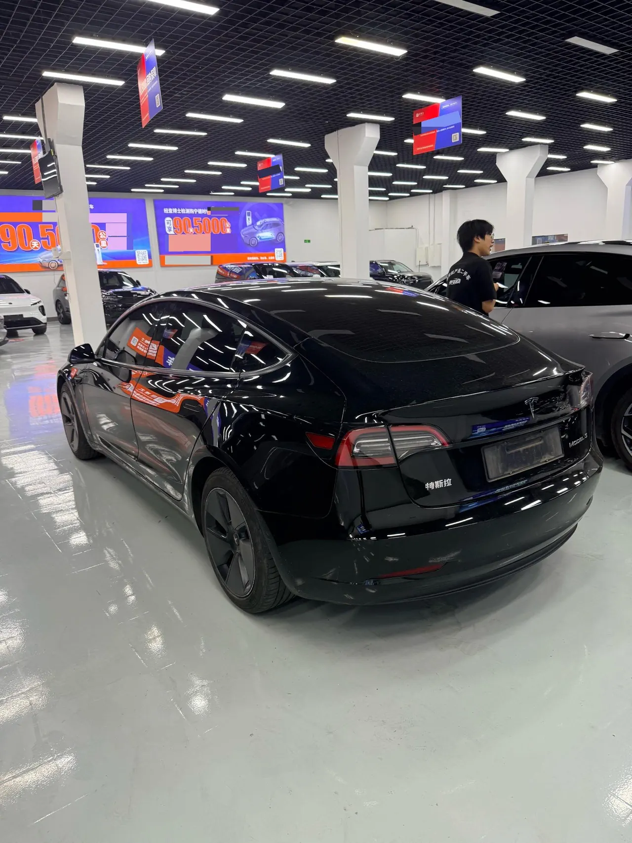 Tesla 2022 Model 3 rear-wheel drive version of automatic transmission 2