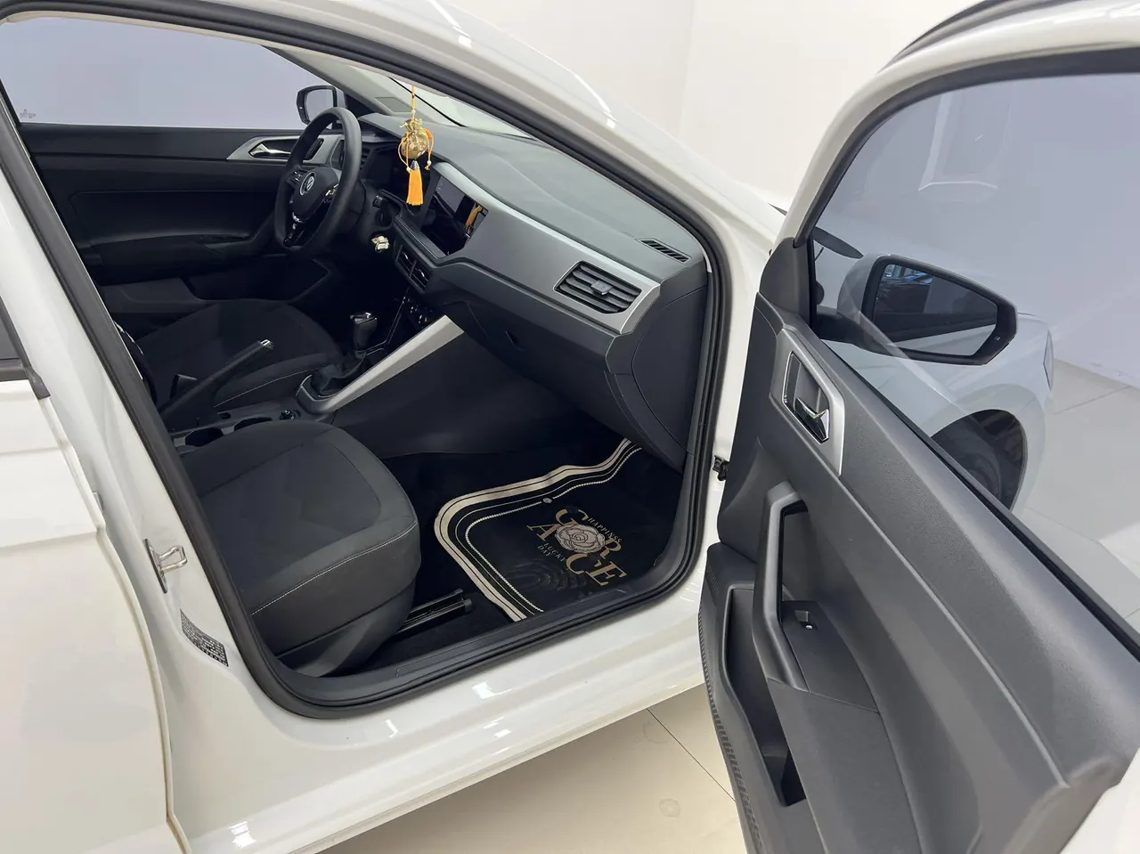 Volkswagen 2023 POLO Plus 1.5 Indulge Le Huo Edition (Modified) Automatic Gear 9