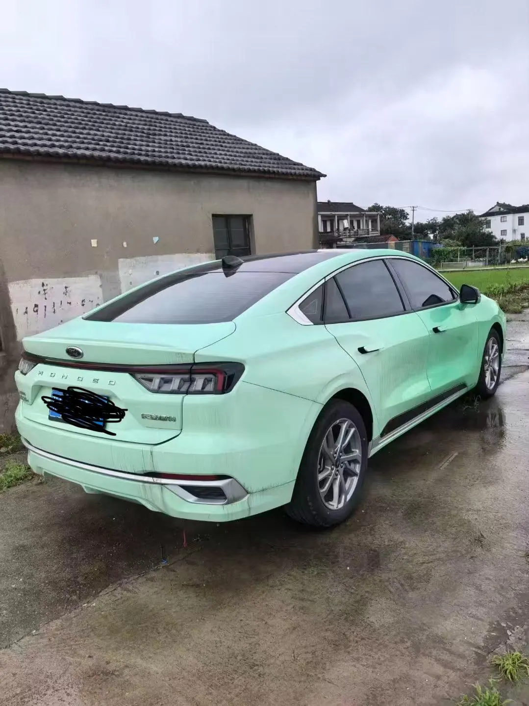 Ford 2023 Mondeo 2.0T EcoBoost 245 luxury automatic gear 2