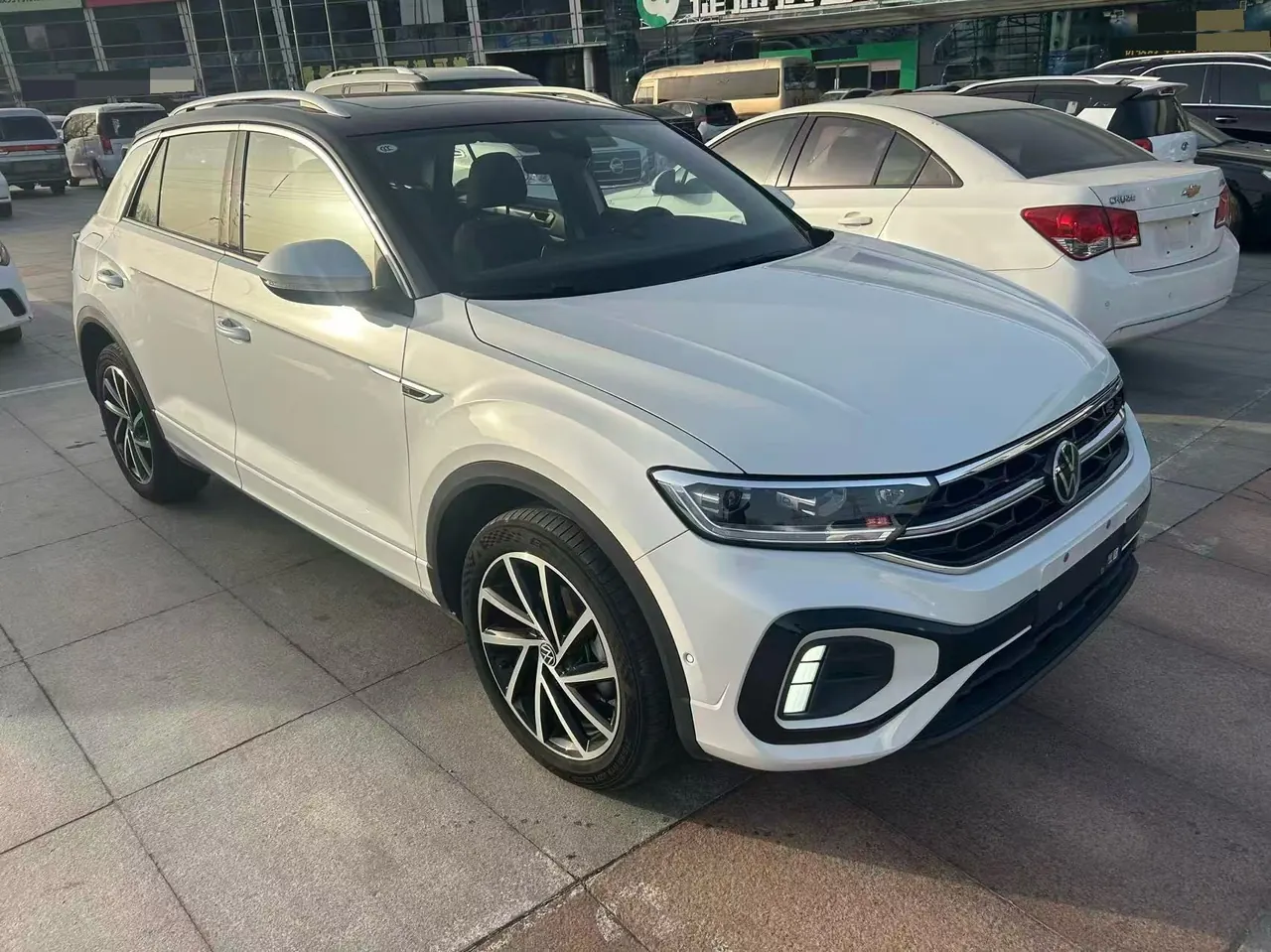 Volkswagen 2023 Tange 1.5TSI 300TSI Two-Drive Starlight Edition Automatic Gear 2