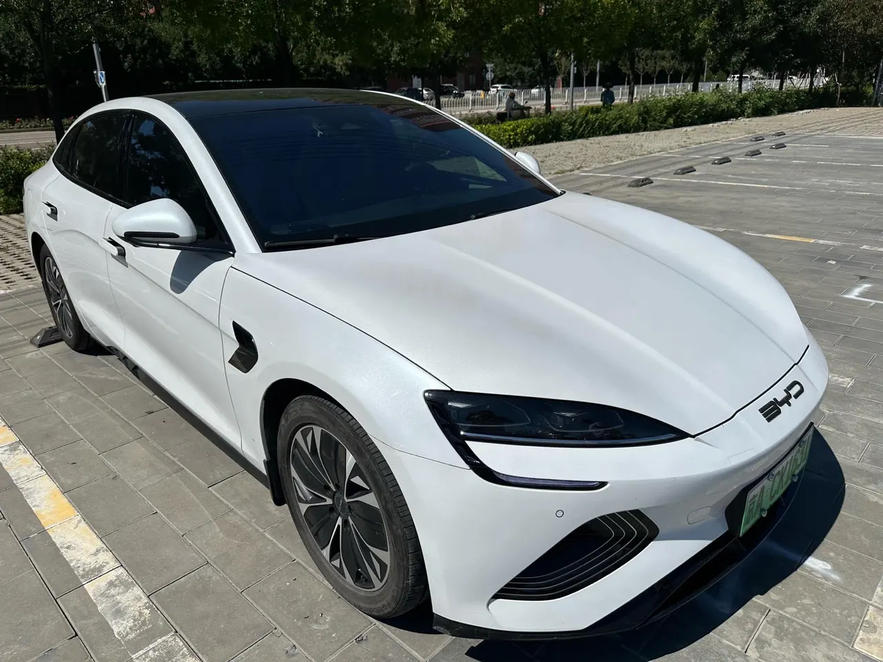 BYD 2022 Seal 550km Standard Endurance Rear Drive Premium Automatic Gear 2