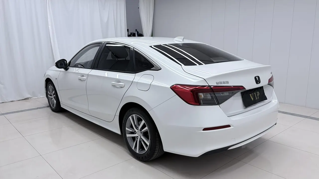 Honda 2022 Civic 1.5T Stepless 180TURBO Shangqing Edition Automatic Gear 9