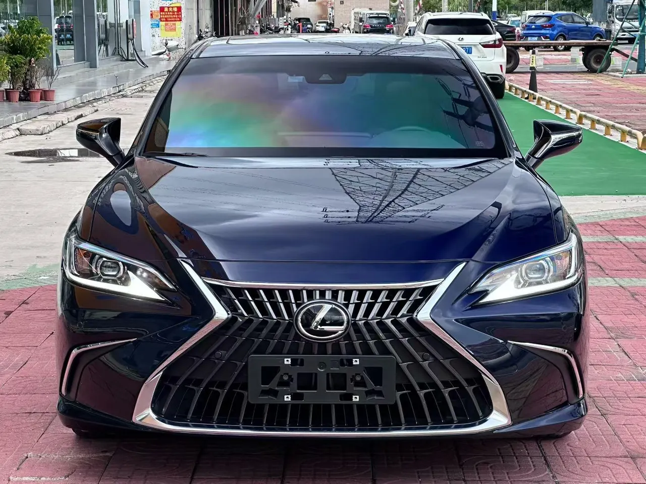 Lexus ES (Imported) 2022 ES300h 2.5 Stepless Excellence Edition Automatic Gear 2