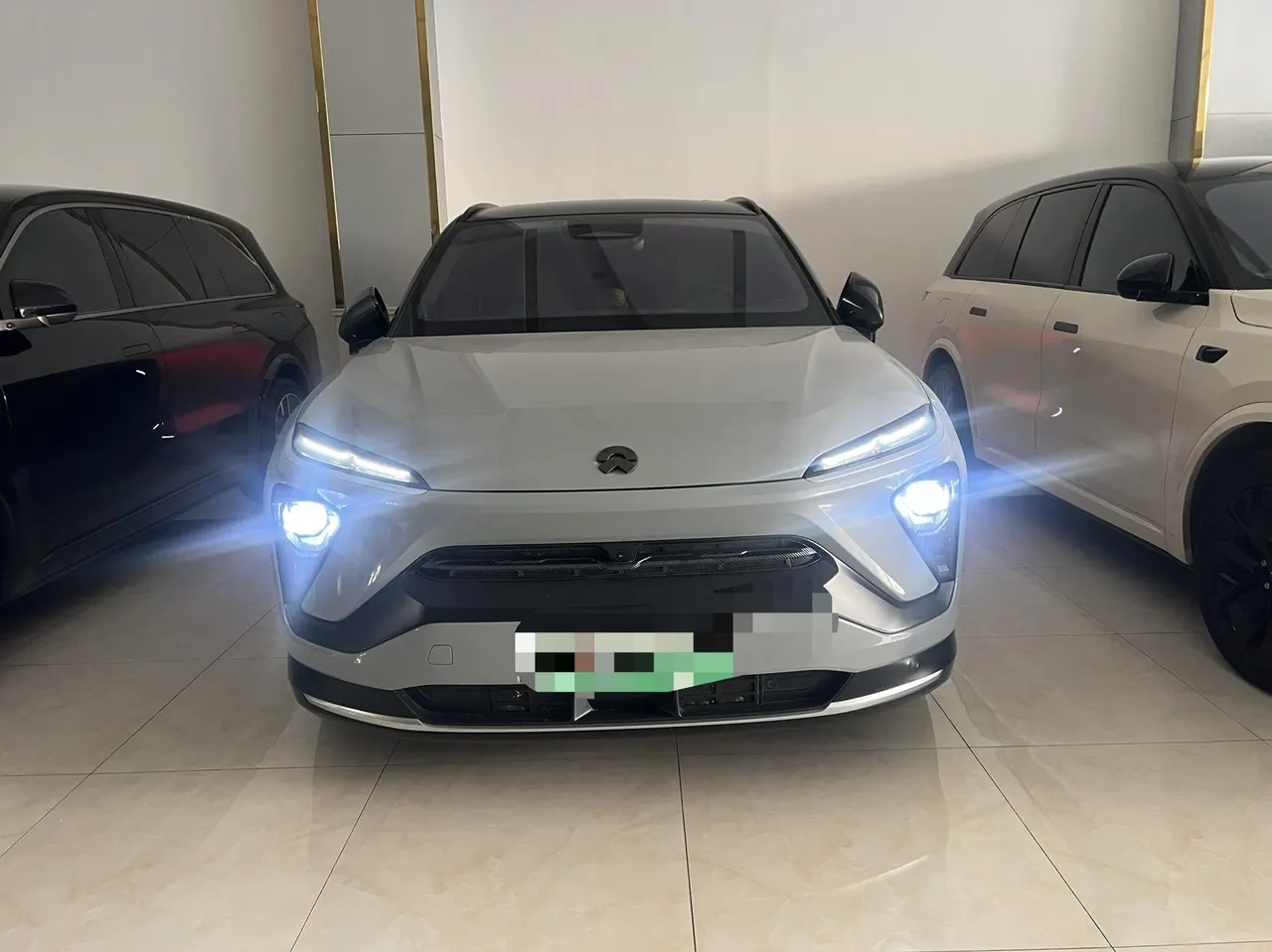 NIO 2020 ES 6 430KM Signature Edition Automatic Gear 2