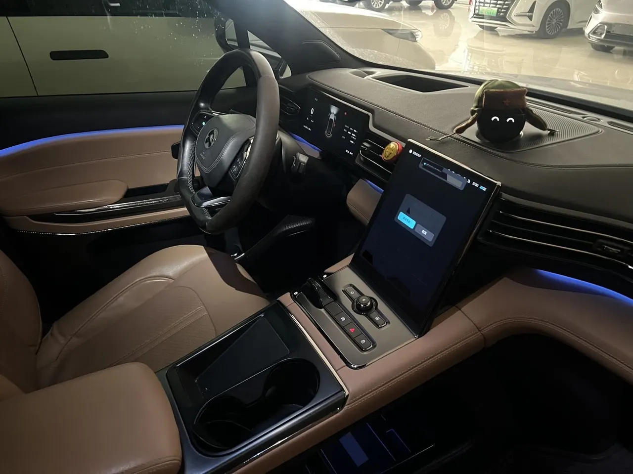 NIO 2020 ES 6 430KM Signature Edition Automatic Gear 3