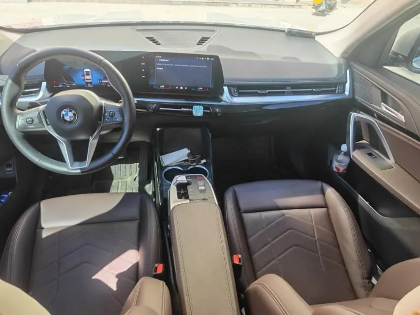 BMW 2023 X1 sDrive20Li 1.5T X Design Package Automatic Transmission 6
