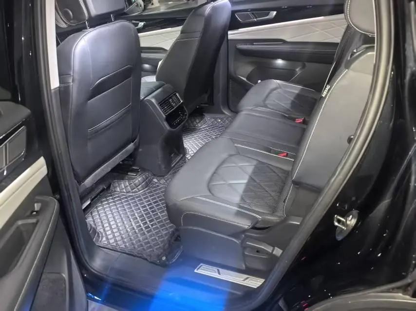 Volkswagen 2023 Tuang 2.0TSI 380TSI 4WD Respect Deluxe Automatic Transmission 4