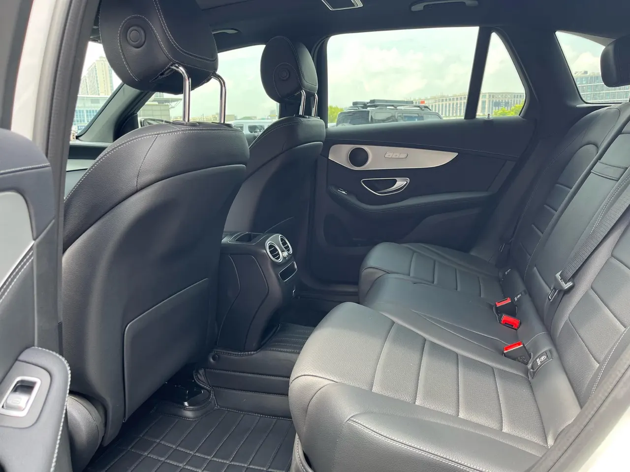 Mercedes Benz 2020 GLC 260 L 4MATIC 2.0T Dynamic (Modified) Automatic Gear 6