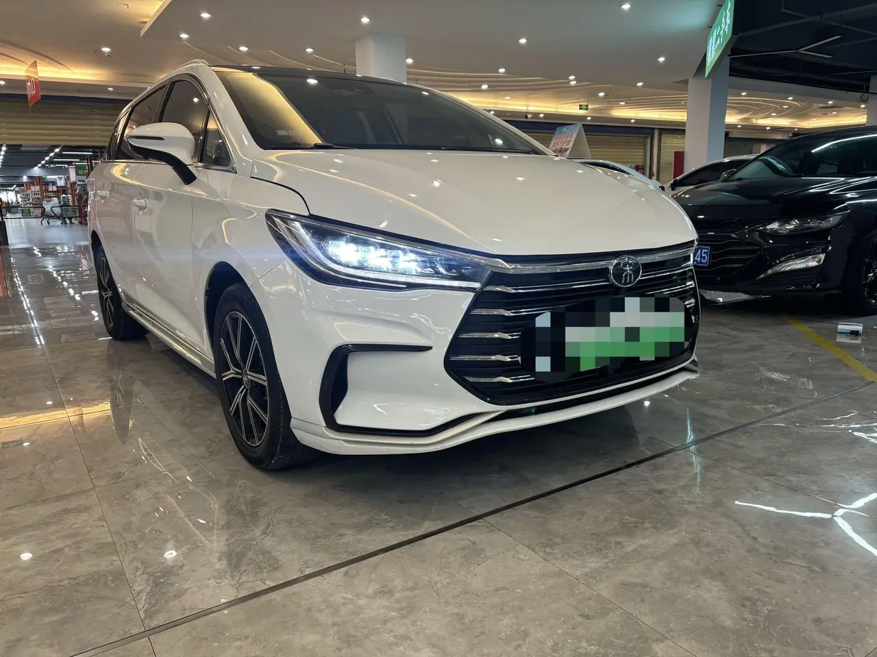 BYD Song MAX New Energy 2022 Song MAX DM-i 1.5 Stepless 105KM Honorable Automatic Gear 3