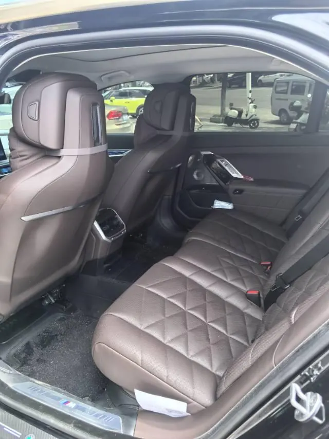 BMW 7 Series (Imported) 2023 735Li 48V 3.0T M Sports Suit Automatic Gear 3