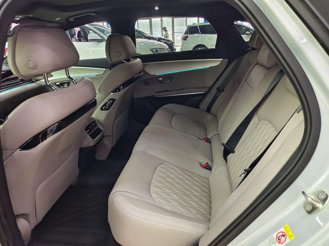 BYD 2025 Han DM-i 1.5T stepless 125KM noble automatic gear 5