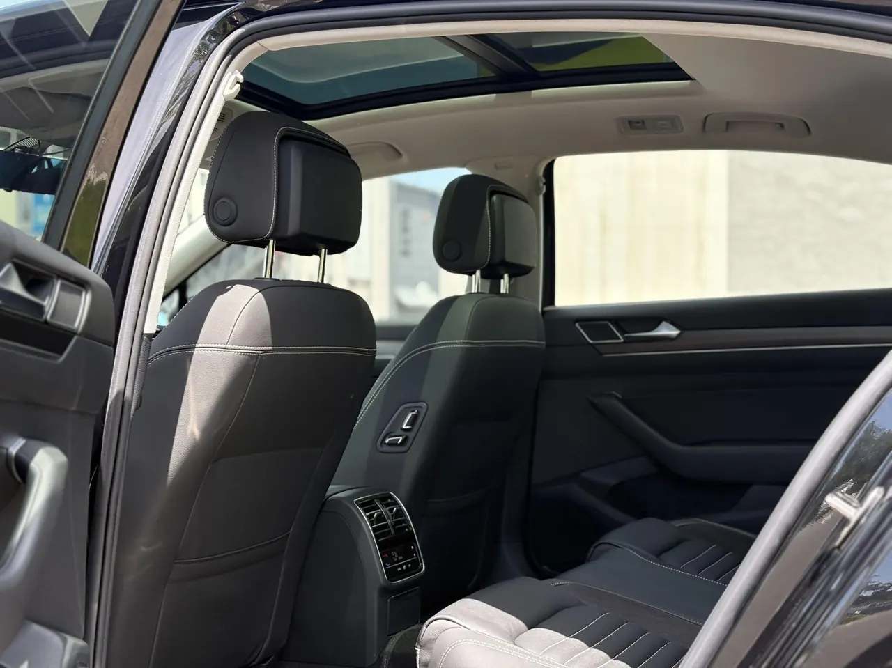 Volkswagen 2020 Magotan 2.0TSI 330TSI Leading Automatic 6