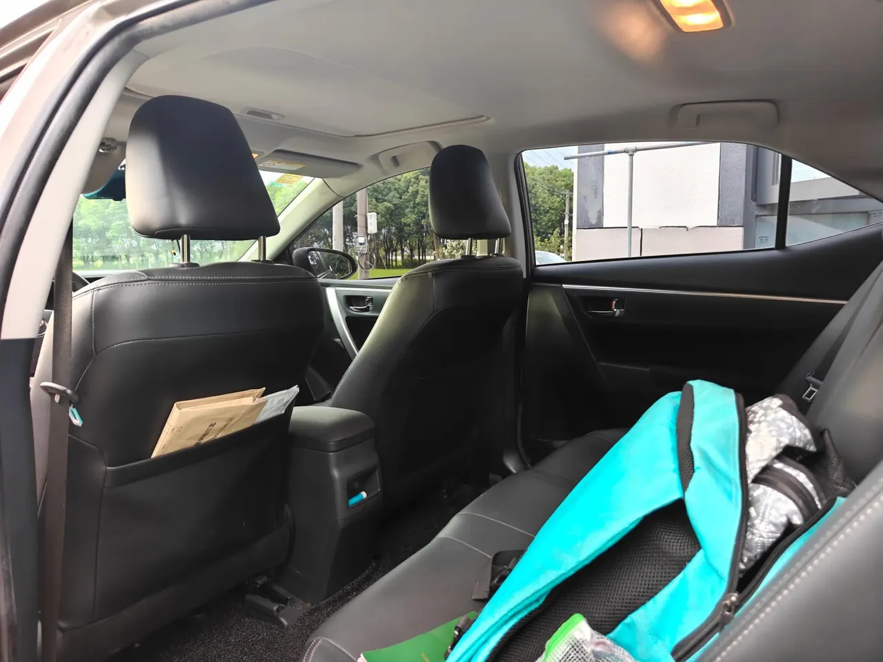 Toyota 2020 Corolla Double Engine E 1.8 Stepless Comfort Edition Automatic Gear 6