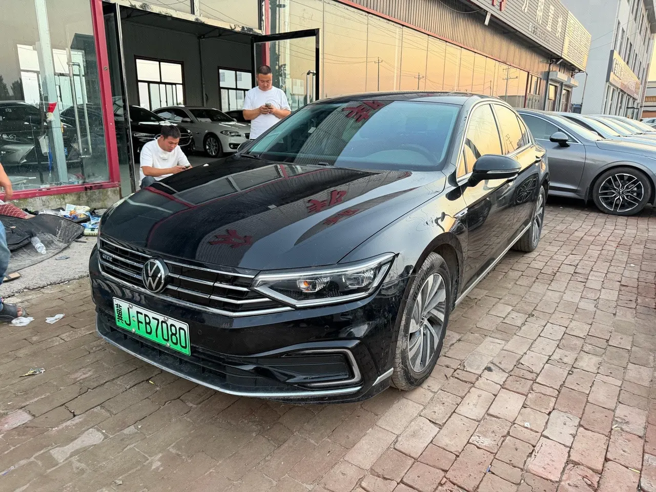 Volkswagen Magotan New Energy 2022 Magotan GTE 1.4T Luxury Automatic Gear - View 1