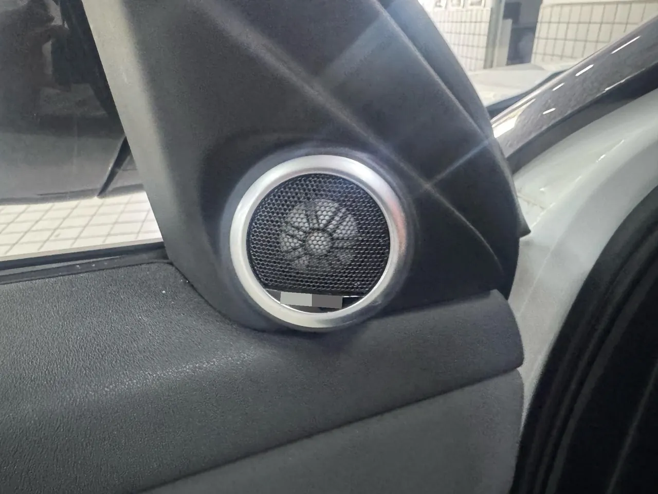 Land Rover 2023 Range Rover Aurora L 48V 2.0T 249PS Deluxe Automatic Gear 12