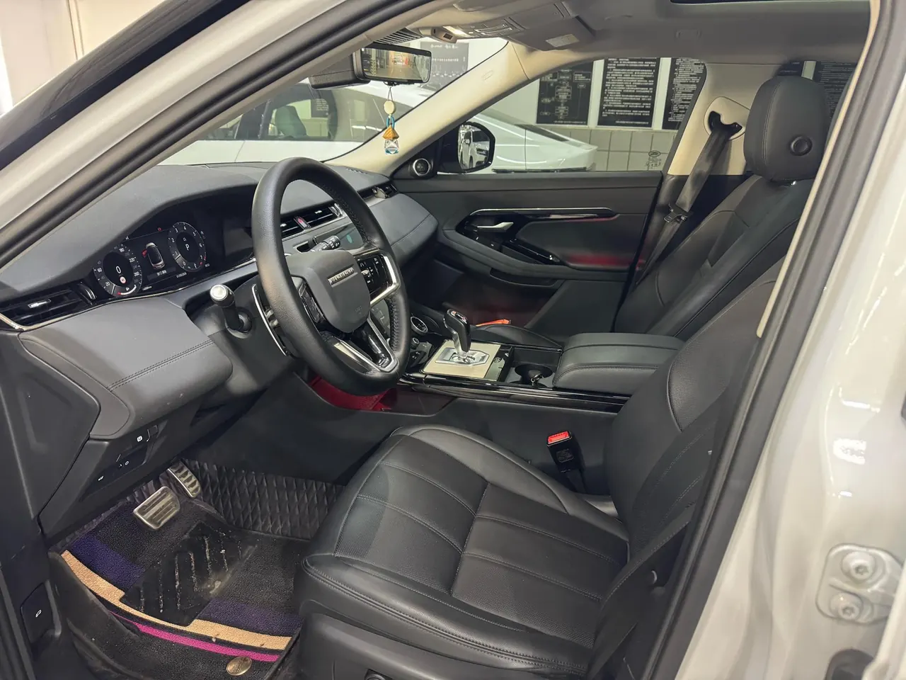 Land Rover 2023 Range Rover Aurora L 48V 2.0T 249PS Deluxe Automatic Gear 7