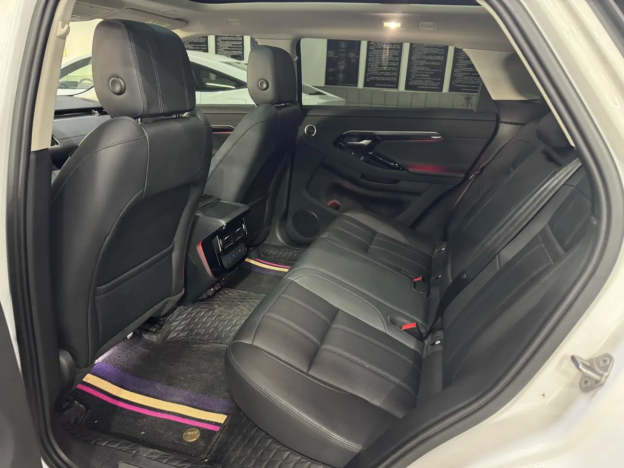 Land Rover 2023 Range Rover Aurora L 48V 2.0T 249PS Deluxe Automatic Gear 8