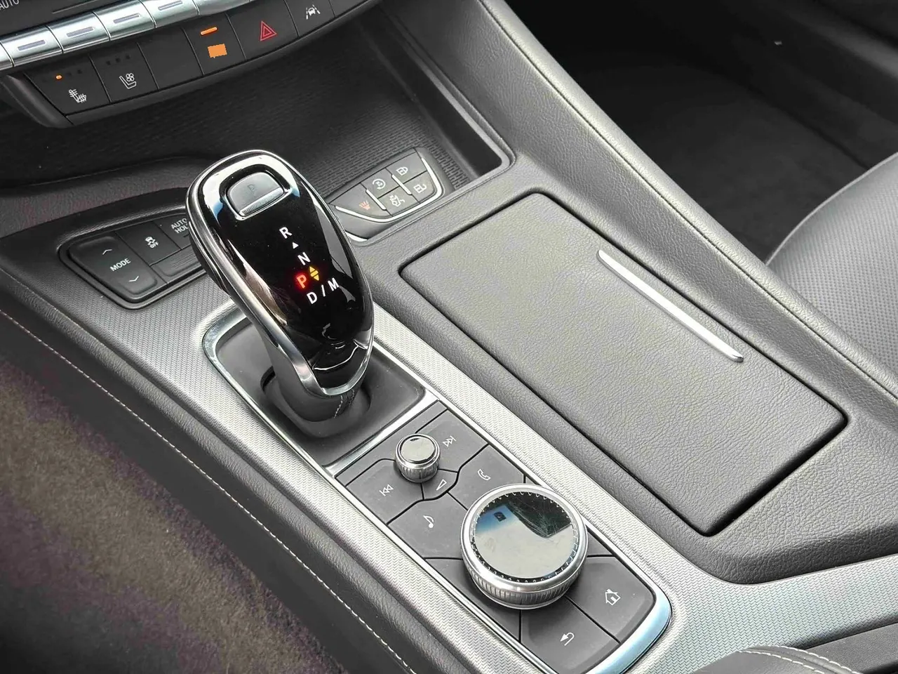 Cadillac 2023 CT5 2.0T 28T Luxury (Standard Edition) Automatic Gear 6