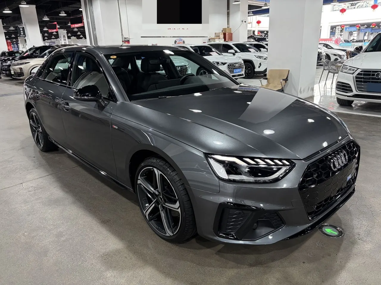 Audi 2024 A4L 2.0TFSI 40TFSI Deluxe Dynamic Automatic 3