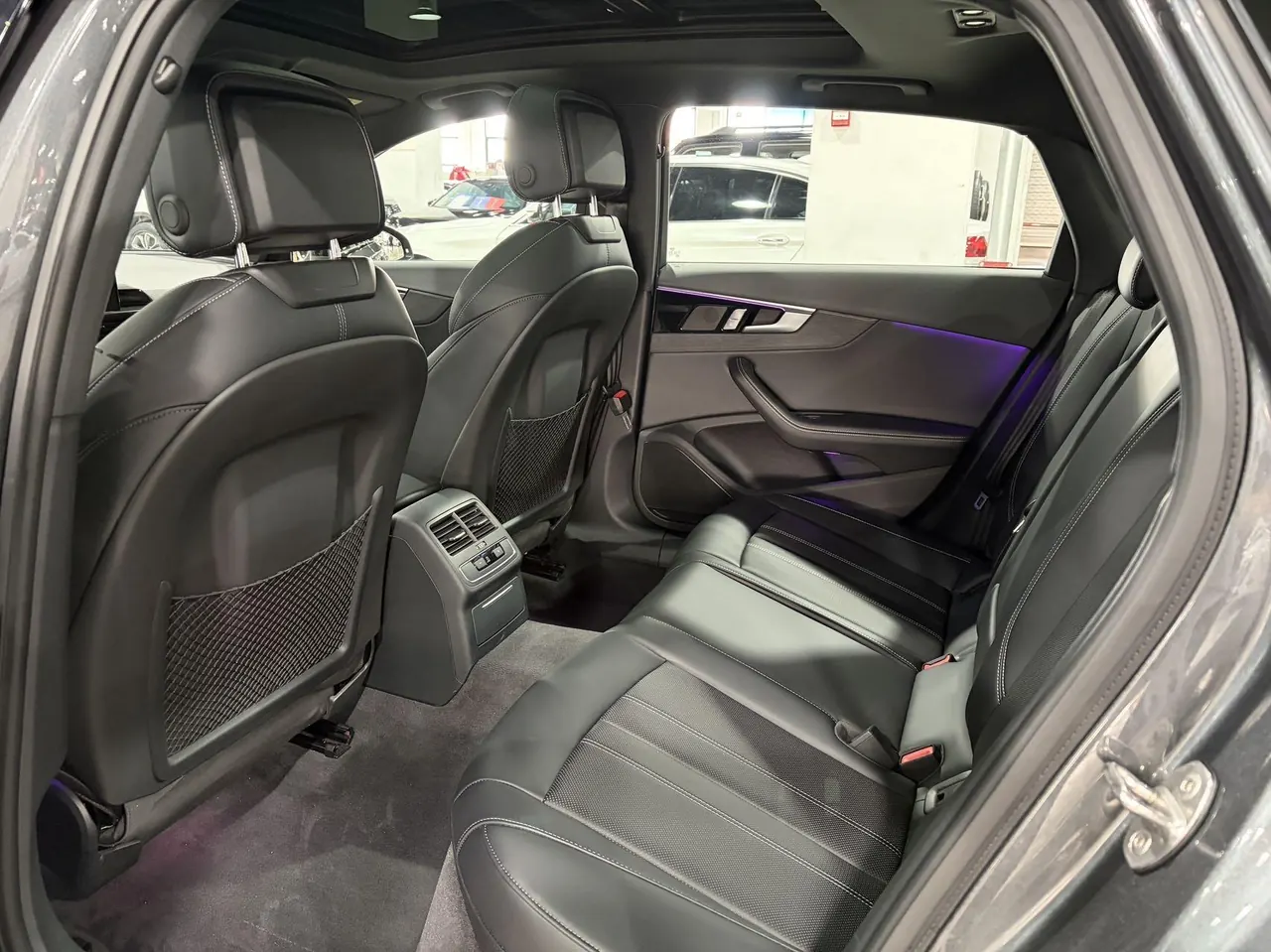 Audi 2024 A4L 2.0TFSI 40TFSI Deluxe Dynamic Automatic 5