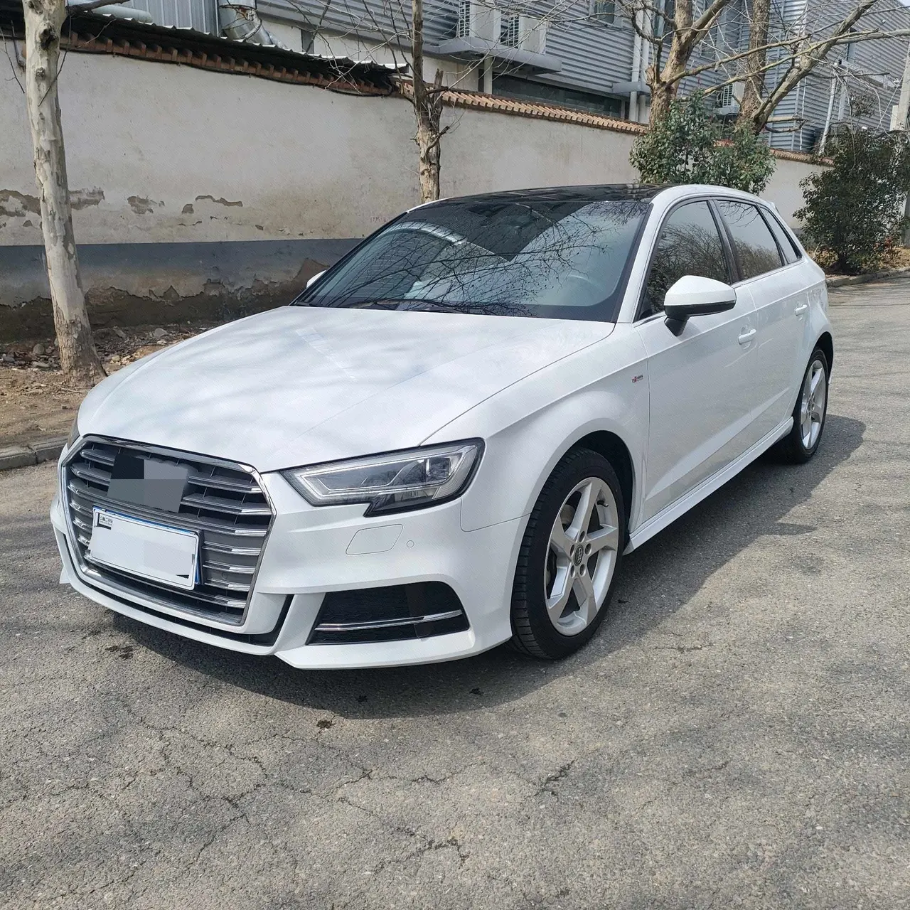 Open image lightbox: Audi 2020 A3 Sportback 1.4TFSI 35TFSI aggressive automatic gear
