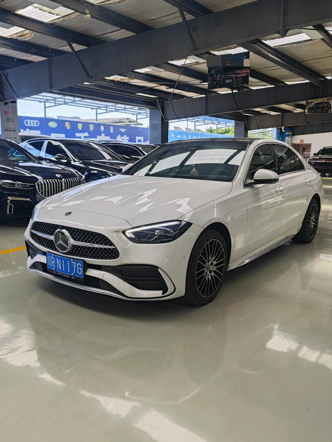 打开图片灯箱:Mercedes Benz Class C 2024 C 260 L 48V 1.5T Sports Edition (Modified 3) Automatic Gear