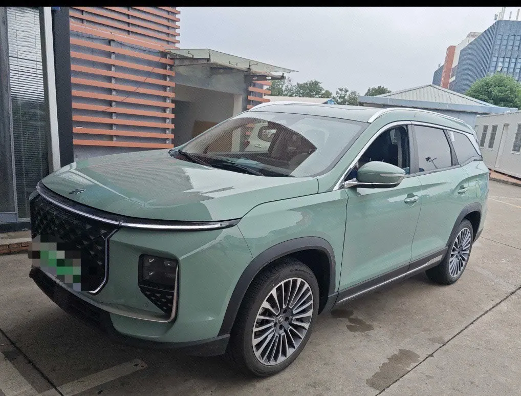 Jetour 2023 ShanHai L9 1.5TD Max7 automatic gear - View 1
