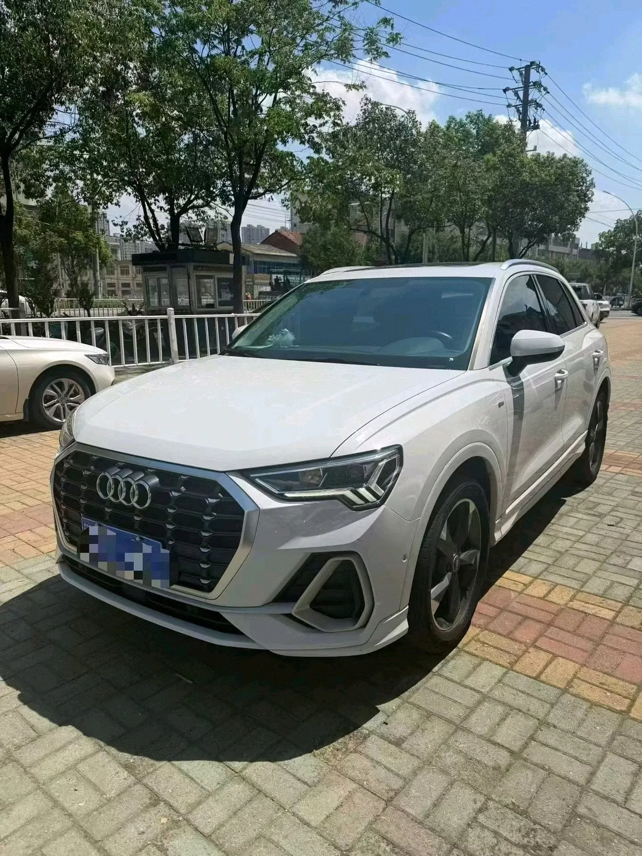 Open image lightbox: Audi 2022 Q3 1.4TFSI 35TFSI Fashion Dynamic Automatic