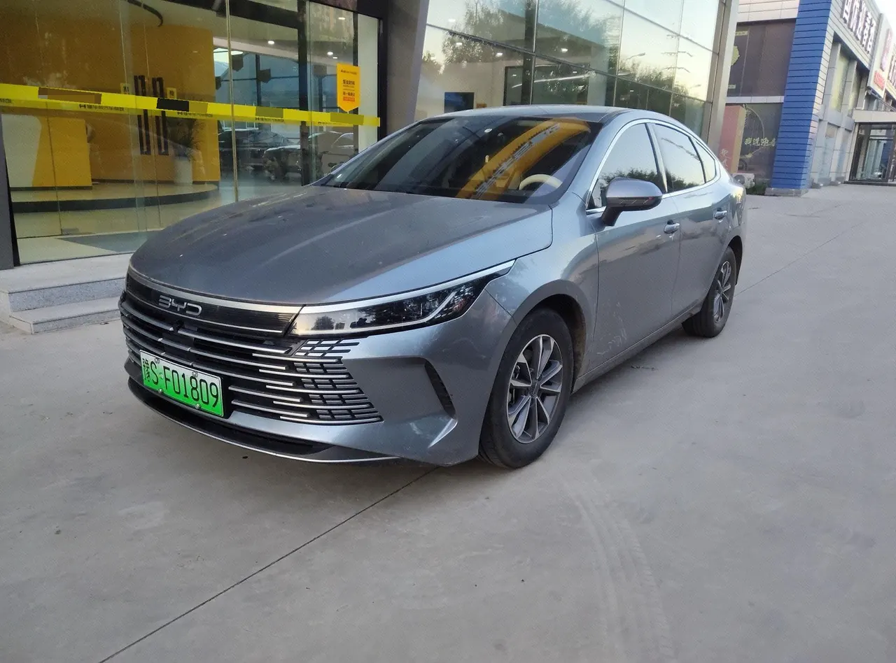 BYD 2024 destroyer 05 DM-i 1.5 stepless glory version 55KM luxury automatic gear - View 1