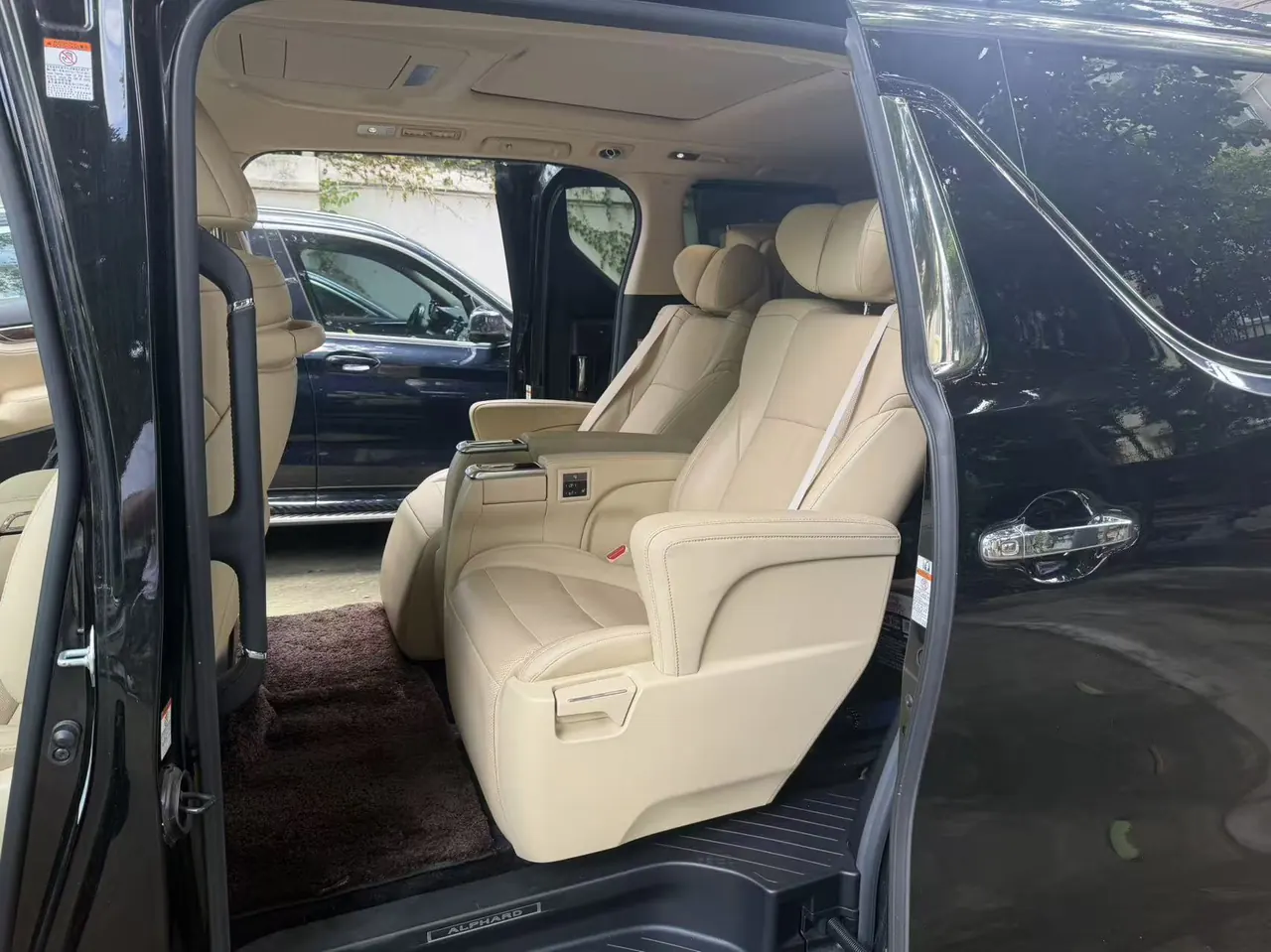Toyota Erffa (Imported) 2020 Erffa 2.5 Stepless Deluxe Edition Automatic Gear 8