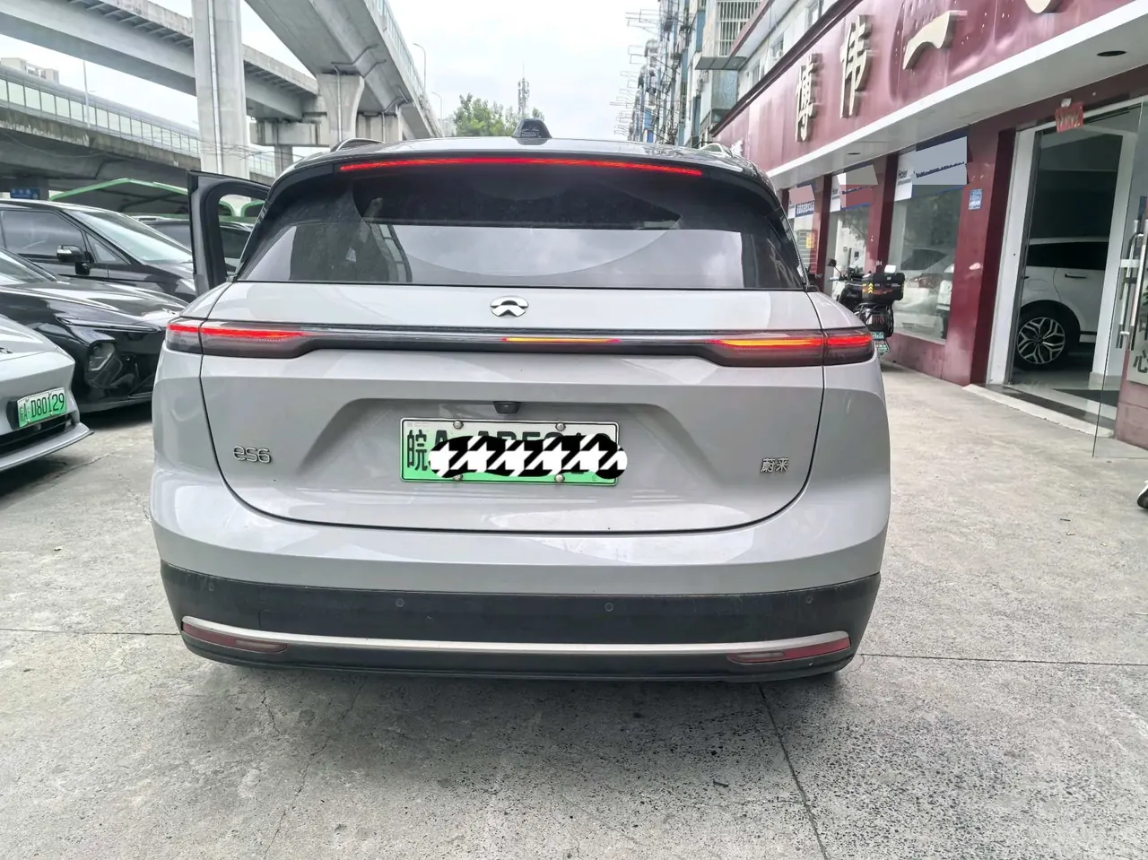 NIO 2024 ES6 75kWh automatic gear 6