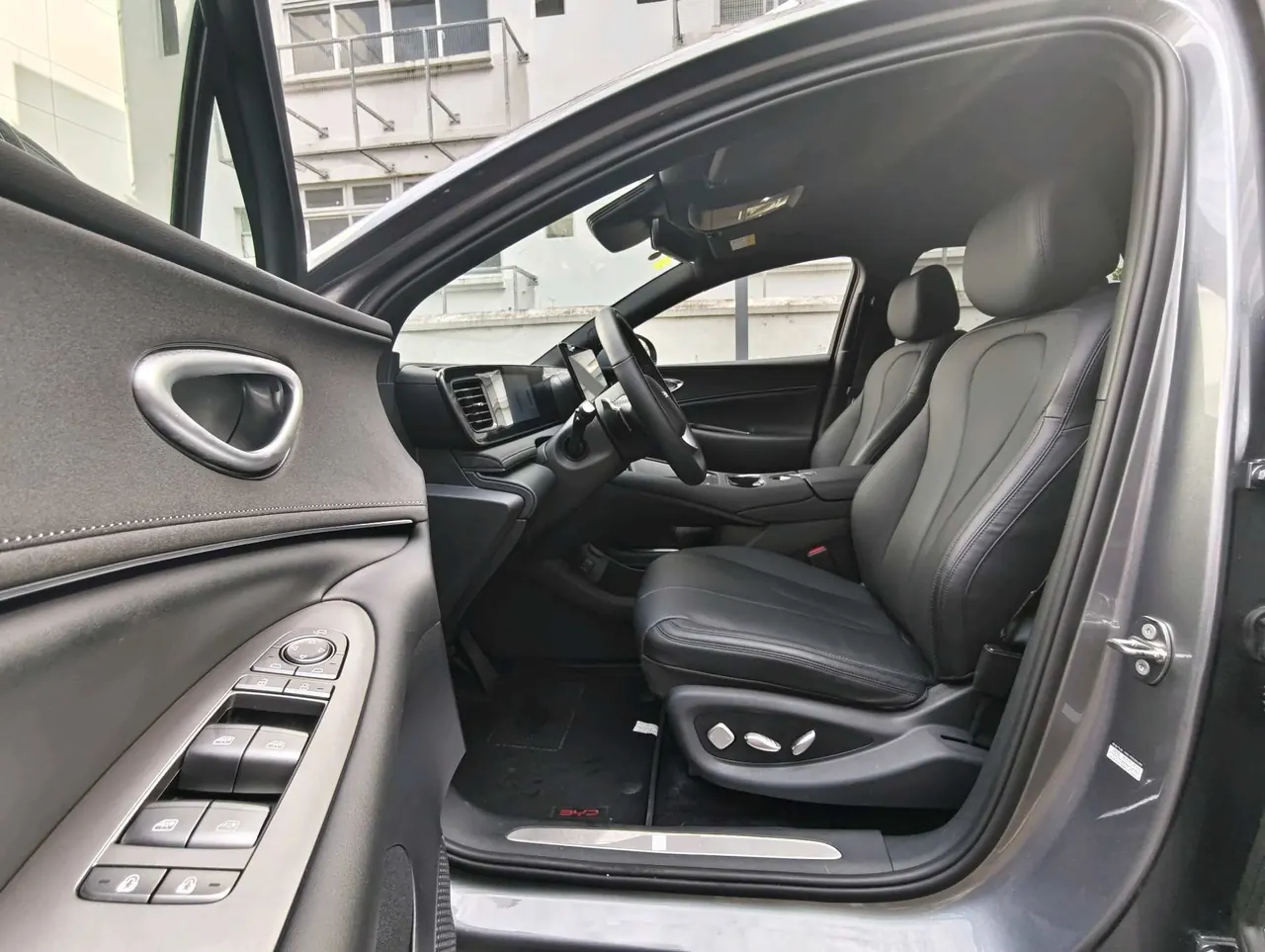 BYD 2025 sea lion 06 DM-i 1.5 stepless 170 pilot Plus version automatic gear 6