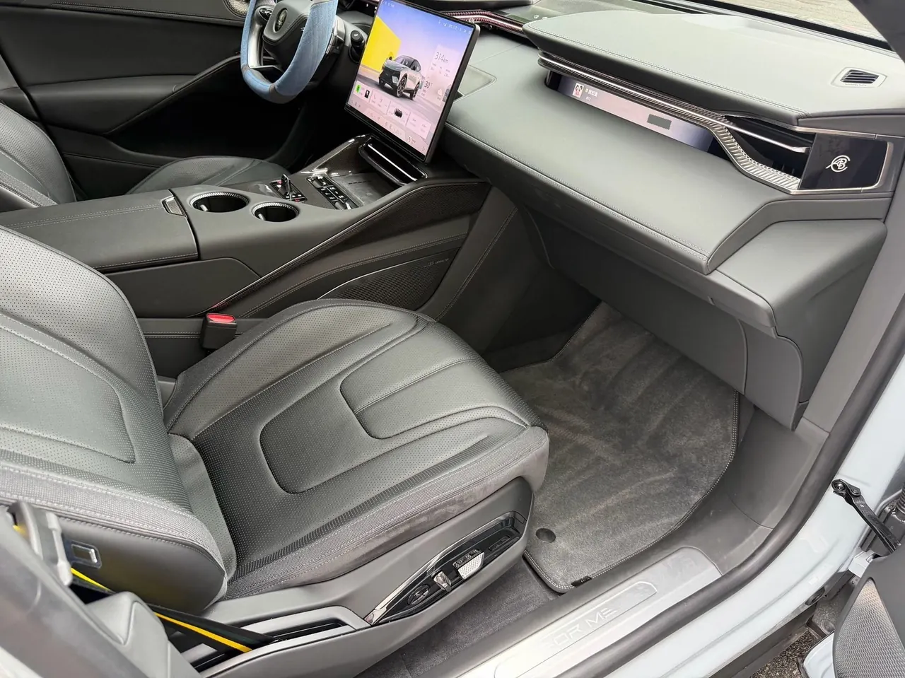 Lotus 2026 FOR ME 2.0T Standard Edition Automatic Gear 7