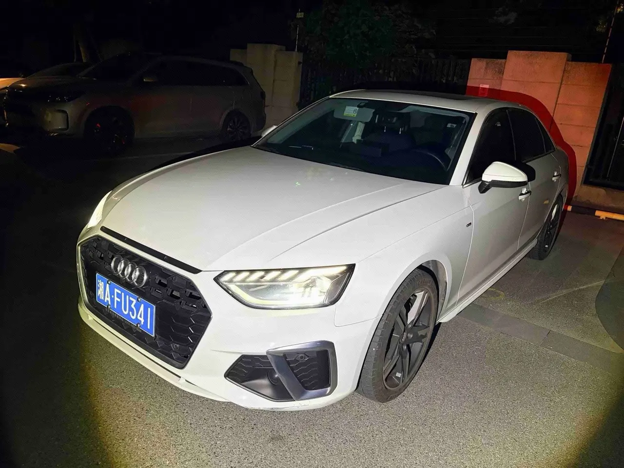 Open image lightbox: Audi 2020 A4L 2.0TFSI 40TFSI Fashion Dynamic Automatic