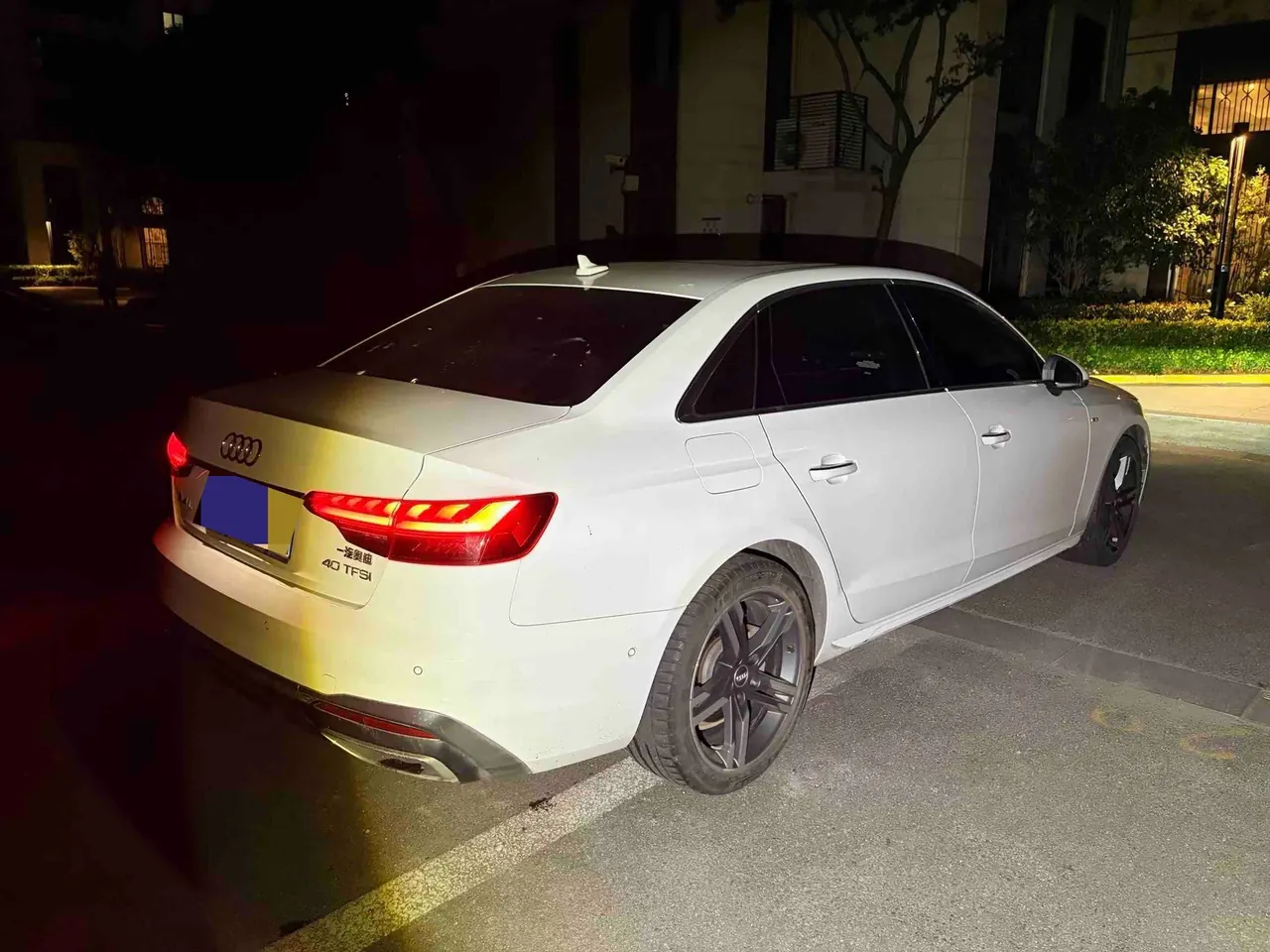 Audi 2020 A4L 2.0TFSI 40TFSI Fashion Dynamic Automatic 4