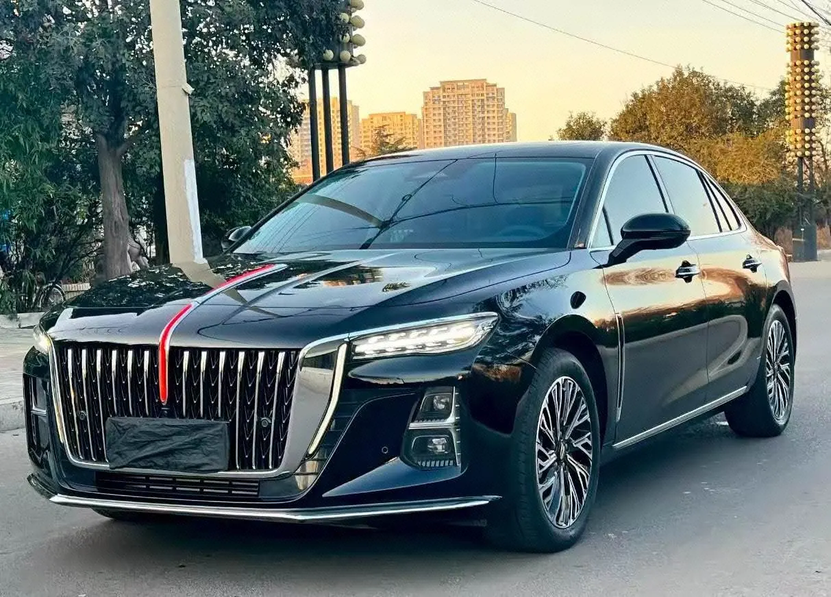 Open image lightbox: HongQi 2024 H5 2.0T Zhilian Qi Chang Edition Automatic Gear