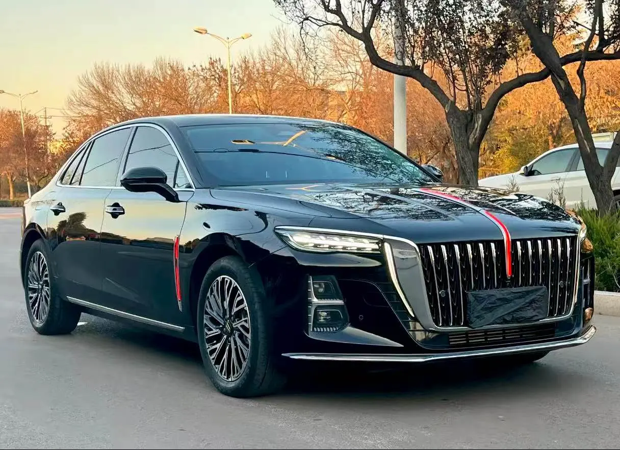 HongQi 2024 H5 2.0T Zhilian Qi Chang Edition Automatic Gear 2