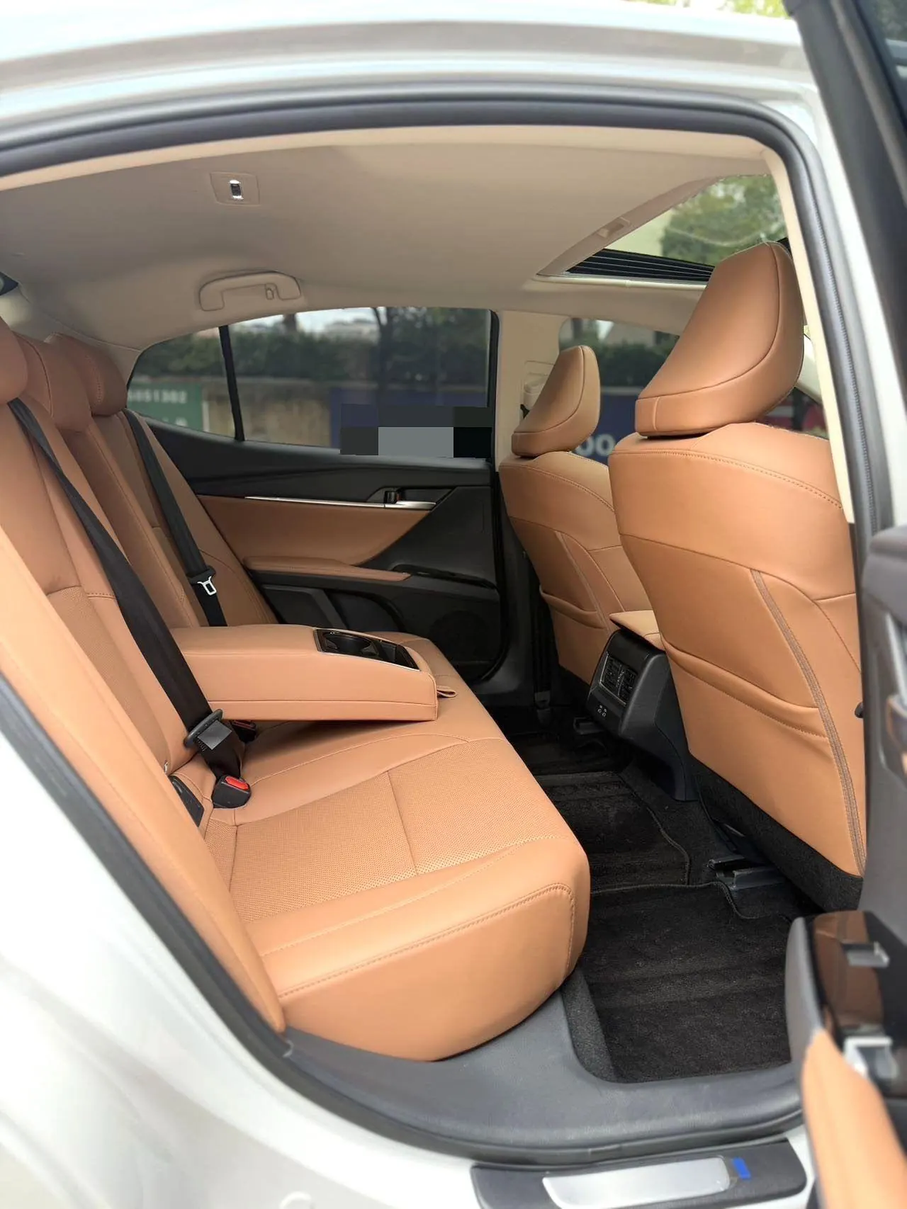 Toyota 2024 Camry 2.0GVP Stepless Deluxe Edition Automatic Transmission 4