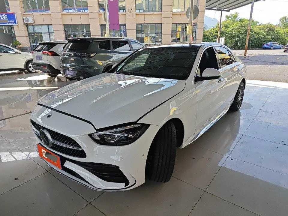 Open image lightbox: Mercedes Benz Class C 2026 C 260 L 48V 2.0T Sports Special Edition Automatic Gear