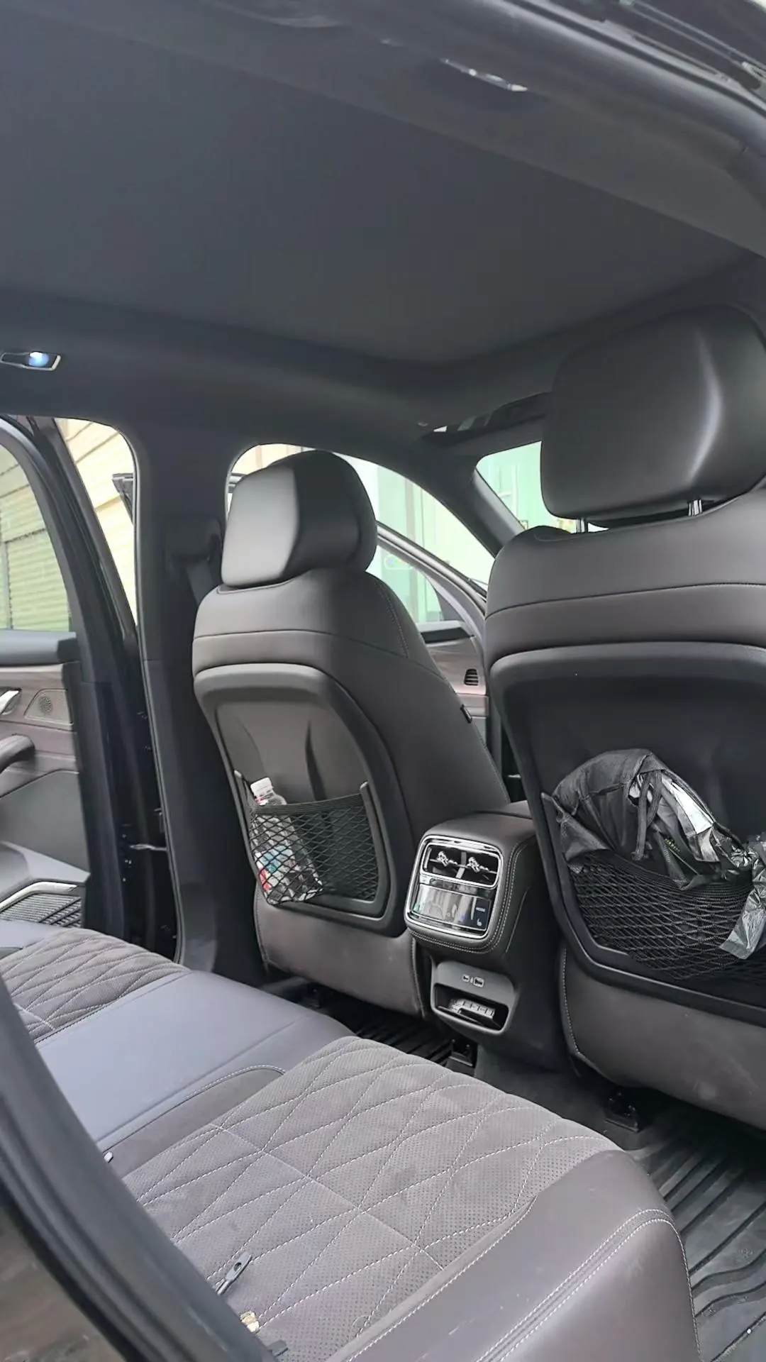 Geely 2026 XingyueL (Monjaro) 2.0TD Oriental Obsidian Star Edition Automatic Gear 5