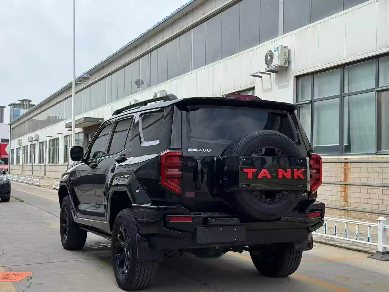 Tank 2024 Tank 400 Hi4-T 2.0T off-road version automatic gear 9