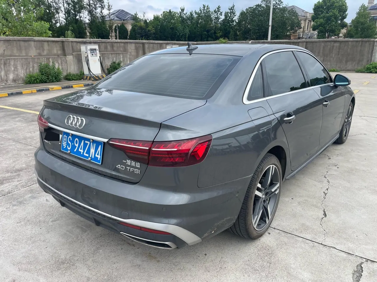 Audi 2020 A4L 2.0TFSI 40TFSI Fashion Dynamic Automatic 4