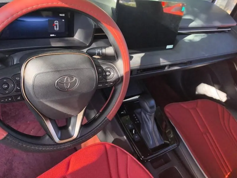 Toyota 2026 Corolla Hybrid 1.8 CVT Elite Automatic 5