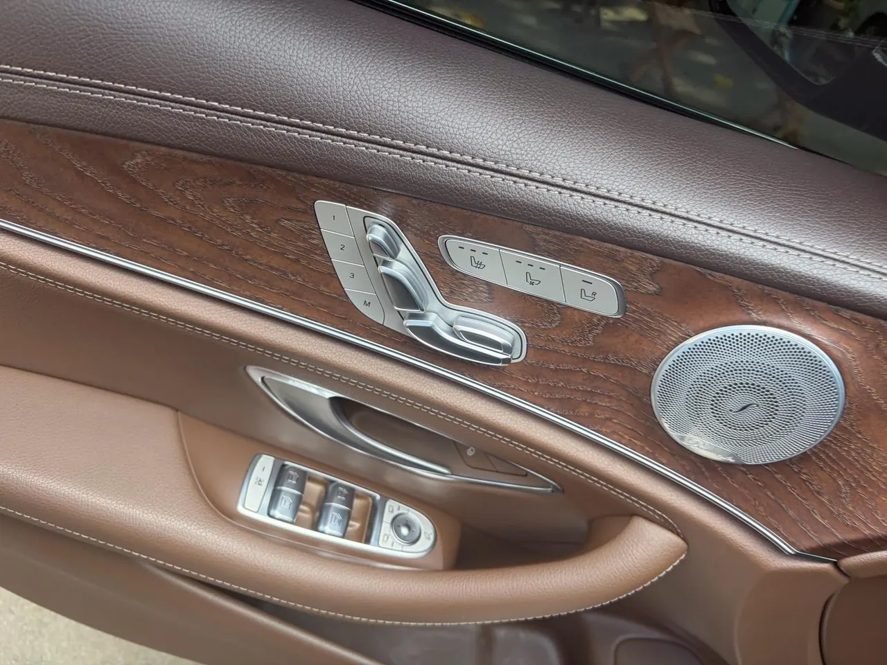 Mercedes Benz E-Class 2020 E 300 L 2.0T Special Edition (Modified) Automatic Gear 5