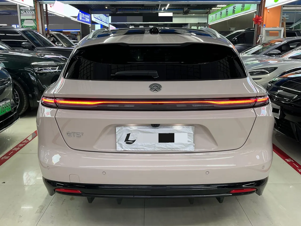 NIO 2026 ET5T 100kWh Touring automatic 3