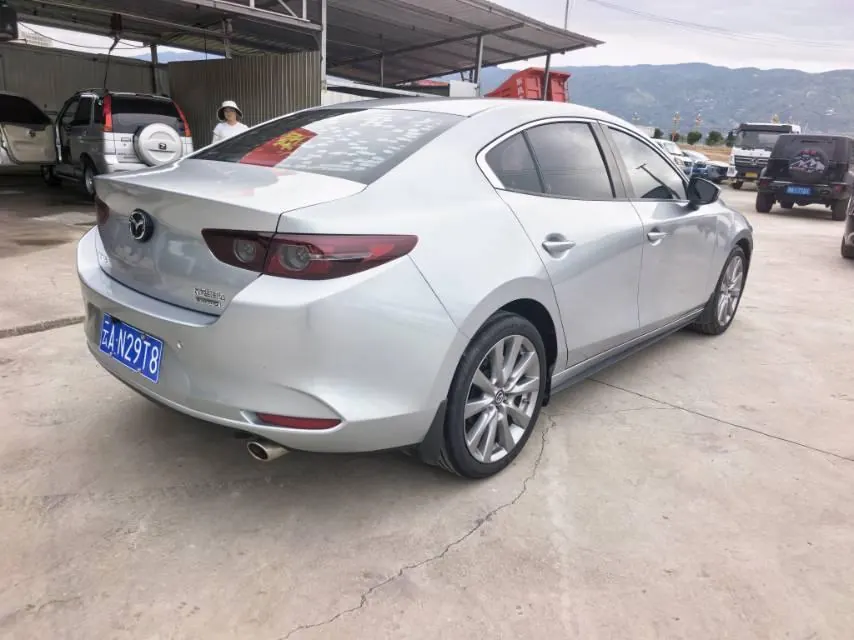 Mazda 3 Oncorsela 2020 Mazda 3 Oncorsela-sedan 2.0 luxury version automatic transmission 4