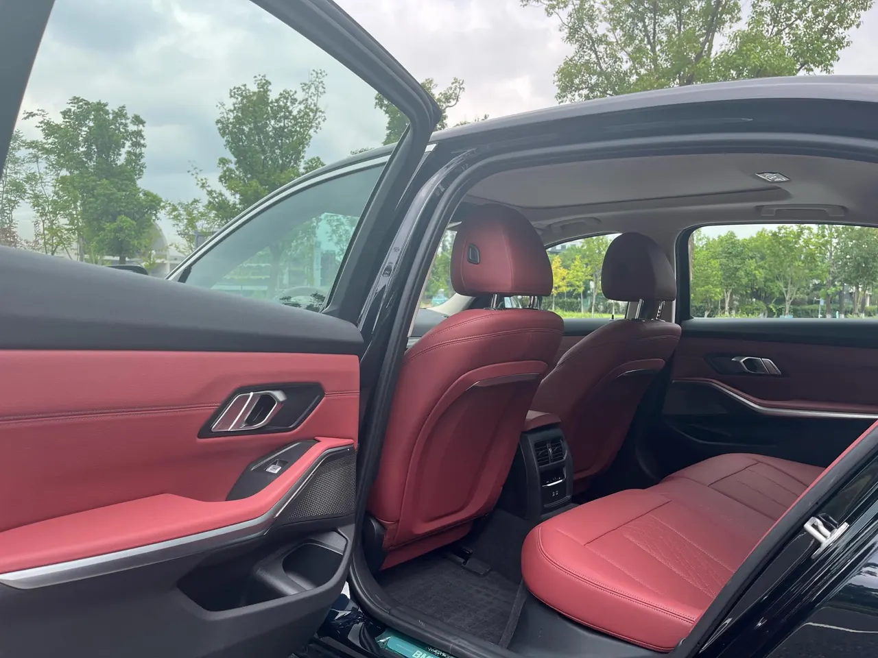 BMW 2026 i3 eDrive 35 L (modified) automatic gear 12