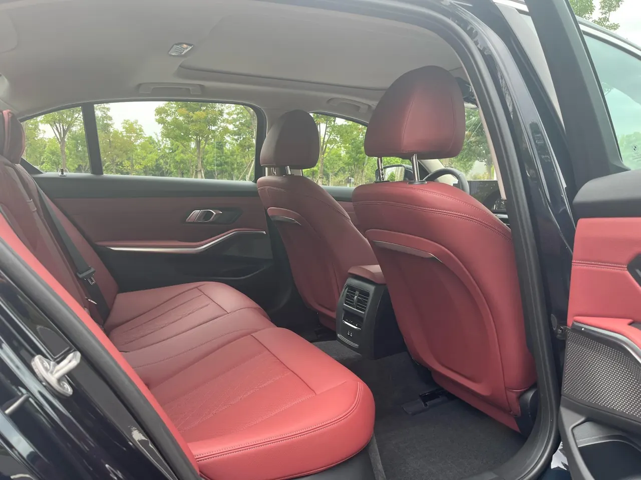 BMW 2026 i3 eDrive 35 L (modified) automatic gear 13
